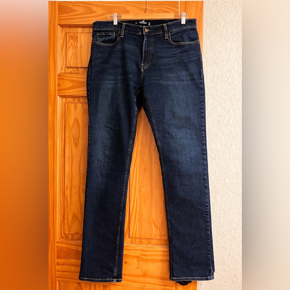 Hollister Men's Dark Indigo Straight Jeans